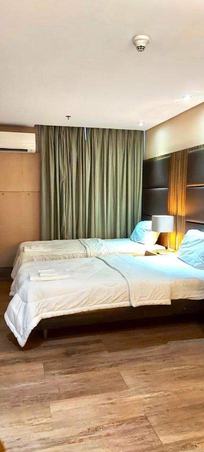 Studio Unit Condo At Antel Serenity Suites Makati Manila Exterior foto